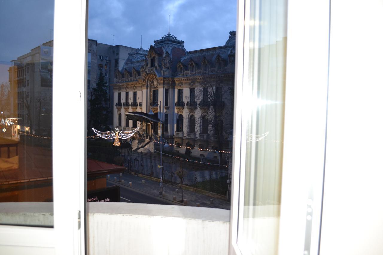 Appartement Victoria Plaza Two Bdr Apt à Bucarest Extérieur photo